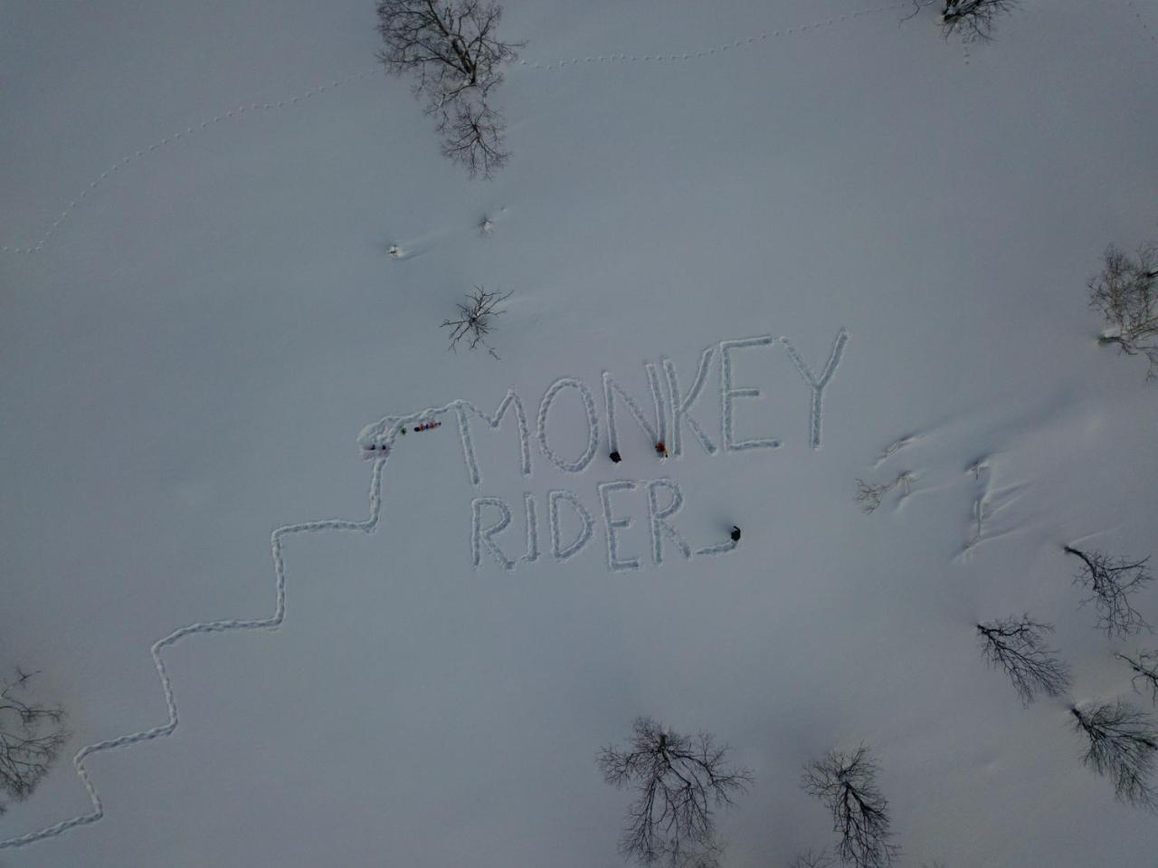 Monkey Rider Hotel Хакуба Екстериор снимка